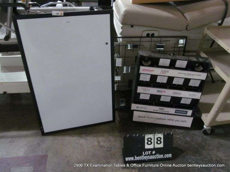 INFUGE 3' X 2' MAGNETIC WALL MOUNT WHITEBOARD