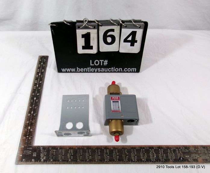 DIFFERENT PRESSURE CONTROL P74FA-1C