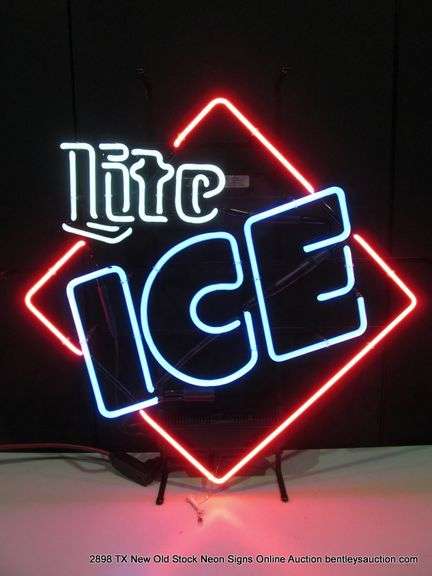 LITE ICE, 24" X 26"