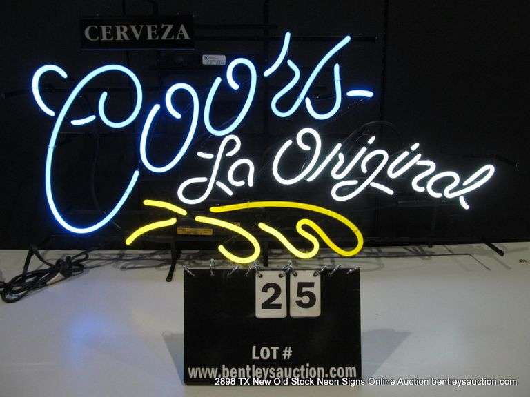 COORS LA-ORIGINAL, 22" X 40"