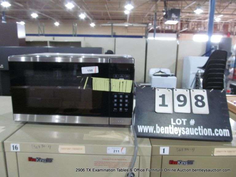 DANBY HOUSEHOLD MICROWAVE OVEN, MODEL: DBMW1126BBS