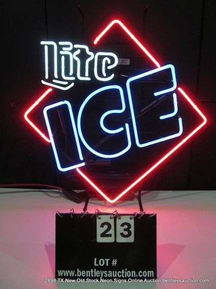 LITE ICE, 24" X 26"