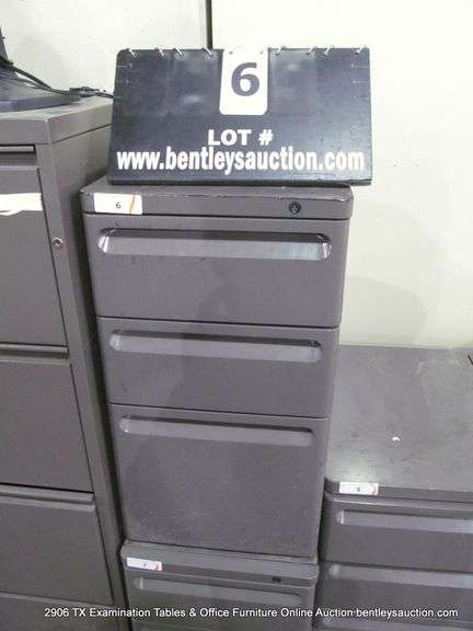 HERMAN MILLER 14-1/2" X 19-1/2" X 26-1/2" GRAY 3-DRAWER STEEL FILE - UNLOCKED, KEY BROKEN OFF IN LOC