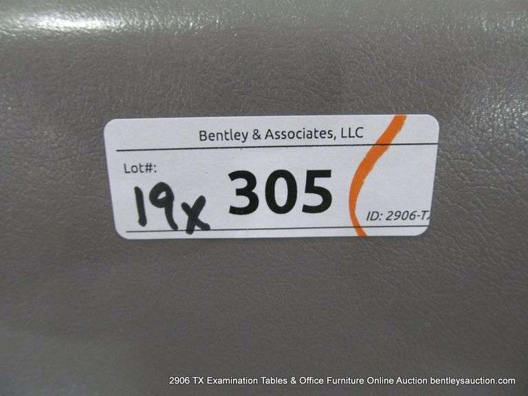 19- METAL FRAME POLY CLASSROOM CHAIRS - 19 X MONEY