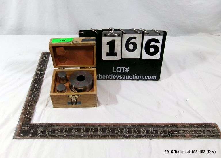 PARTS FOR A HOMMEL ETAMIC METRIC MEASURING DISK GAUGE