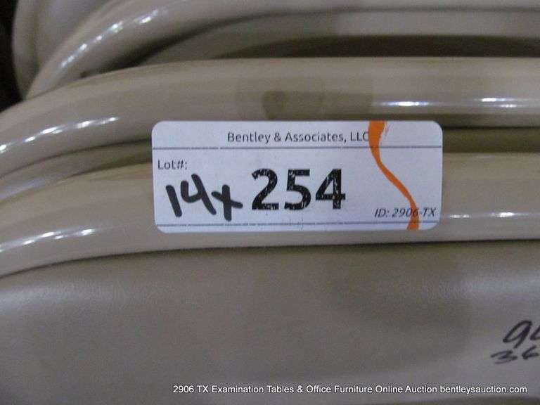 14 - TAN METAL FOLDING CHAIRS, 14 X MONEY