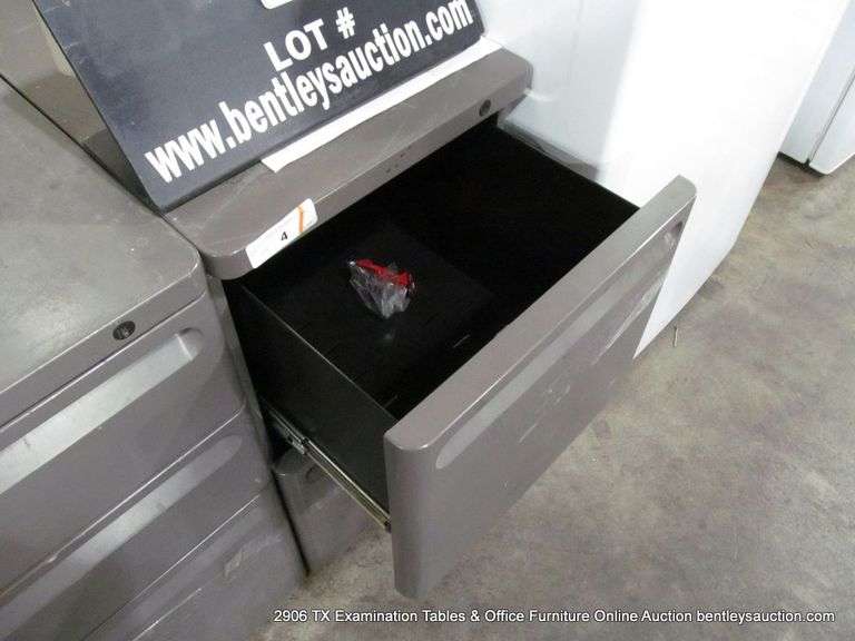 HERMAN MILLER 14-1/2" X 19-1/2" X 26-1/2" GRAY 2-DRAWER STEEL FILE - UNLOCKED, NO KEY