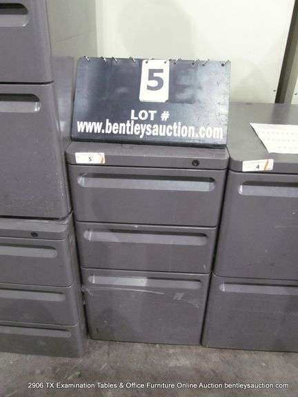 HERMAN MILLER 14-1/2" X 19-1/2" X 26-1/2" 3-DRAWER STEEL FILE - UNLOCKED, NO KEY