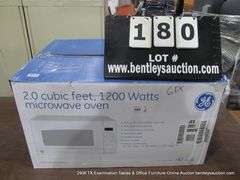 GE WHITE MICROWAVE OVEN MODEL: JES2051DNWW - ORIGINAL BOX - OPENED