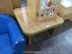 SQUARE KIDS' PLAY TABLE