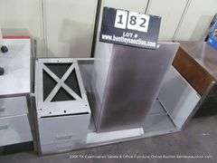 METAL DESK W/ LEFT HAND RETURN, 60" X 30" X 29"