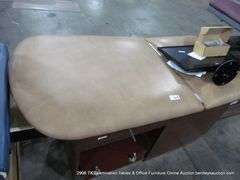 MEDICAL EXAM TABLE W/ DRAWERS