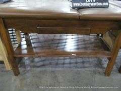 MEDICAL EXAM/MASSAGE TABLE W/ DRAWER