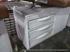 RITTER 204 MEDICAL EXAM TABLE W/ PUSH THROUGH DRAWERS