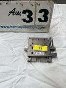 MANUAL LINEAR TRANSLATION STAGE W/ MICROMETER HEAD