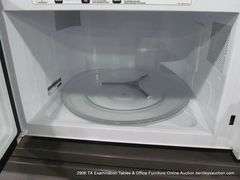 GE WHITE HOUSEHOLD MICROWAVE OVEN MODEL: JES2051DN4WW