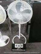 HOLMES 46" TALL WHITE OSCILLATING FAN, MODEL: HASF1516