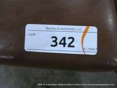 MEDICAL EXAM/MASSAGE TABLE W/ DRAWER