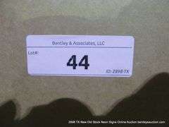 MILLER LITE OVAL LARGE, 34" X 40"