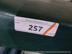 RITTER 204 MEDICAL EXAM TABLE W/ 3 PASSTHROUGH DRAWERS & 2 DRAWERS