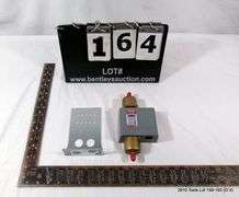 DIFFERENT PRESSURE CONTROL P74FA-1C