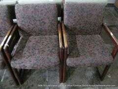 8 - BASIC SIDE CHAIRS W/ ARM REST & PATTERNED UPHOLSTERY - 8 X MONEY