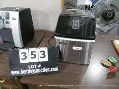 LUMA COMFORT PORTABLE CLEAR ICE MAKER