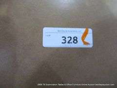 MEDICAL EXAM TABLE W/ DRAWERS