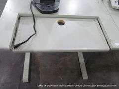 57 1/2" X 31 1/2" X 29 1/2" LIGHT GREY LAMINANT ADJUSTABLE HEIGHT DESK