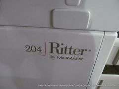 MIDMARK RITTER 204 MEDICAL EXAMINATION TABLE