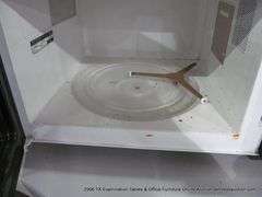 GENERAL ELECTRIC MICROWAVE OVEN, MODEL: JE1340GB