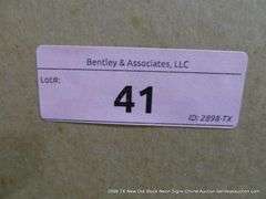 OLD MILWAUKEE LIGHT, 20" X 25"