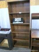 MEDIUM STAINED 5-LEVEL STORAGE SHELF, 28" X 12" X 71"