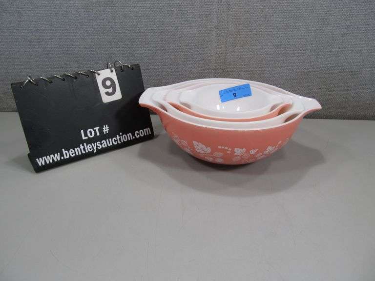 PYREX PINK GOOSEBERRY 4 PIECE NESTING SET