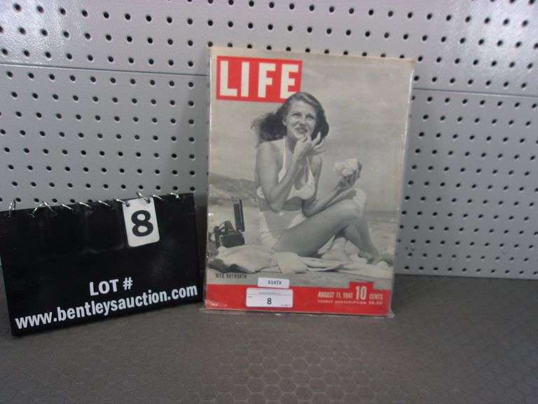 LOT (2): RITA HAYWORTH EARLY LIFE MAGAZINES - 7-15-40 & 8-11-41