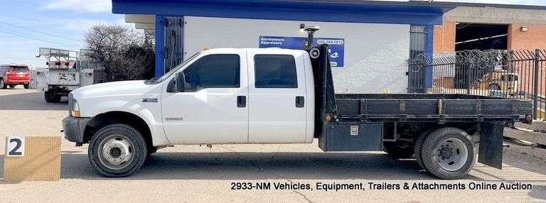 2004 FORD F-550 4WD STAKE BED 72,708 MILES