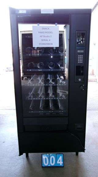 SNACK AP STUDIO 2 VENDING MACHINE, S/N: ST206208036 (UNREPAIRABLE ...