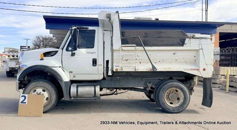 2014 INTERNATIONAL SA537 WORKSTAR 7500 DUMP TRUCK 93,436 MILES