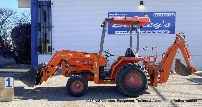KIOTI LK3054XS UTILITY TRACTOR W/ KL1231 BUCKET LOADER FRONT END LOADER, S/N: 50420094, KEY,