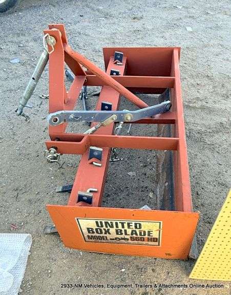 UNITED BOX BLADE ATTACHMENT 560H, NORMAL WEAR & TEAR