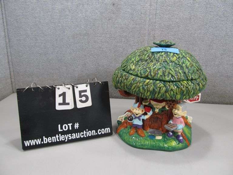 KEEBLER COOKIE JAR (2008), HUGE PYREX COLLECTION/VIDEO GAMES & SYSTEMS, COMICS-TOY-SPORTS CARDS