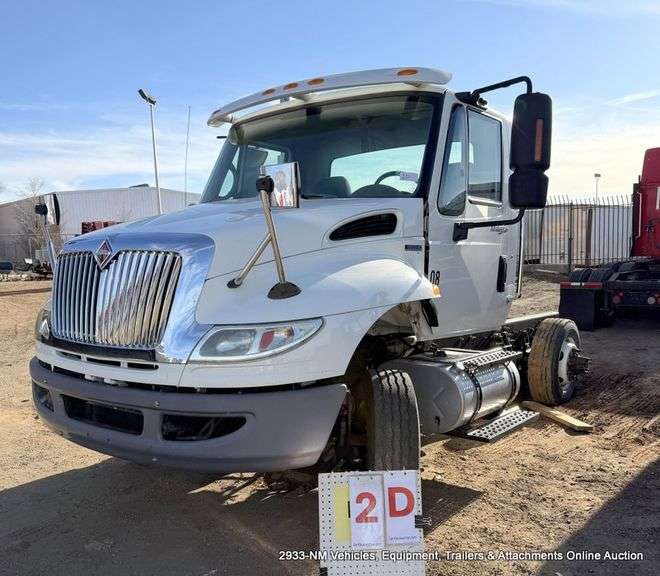 2010 INTERNATIONAL 4400SB DURASTAR 4400 TRUCK & CHASSIS UNKNOWN MILES~