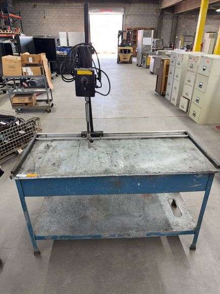 NEW WAY VARIABLE SPEED CUTTER MACHINE: TABLE AND SPEED CUTTER ONLY. ANY OTHER ITEMS ON TABLE ARE N