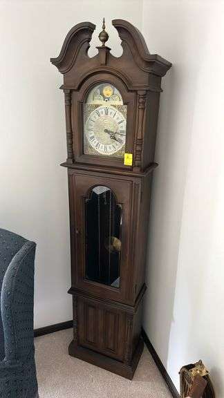 6’ Piper grandfather clock