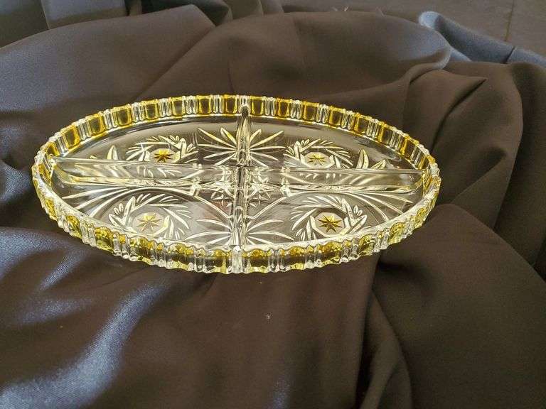 12" yellow to clear cut crystal divided dish