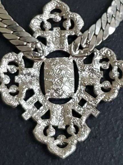 1928 art Deco black and rhinestone silver tone choker necklace
