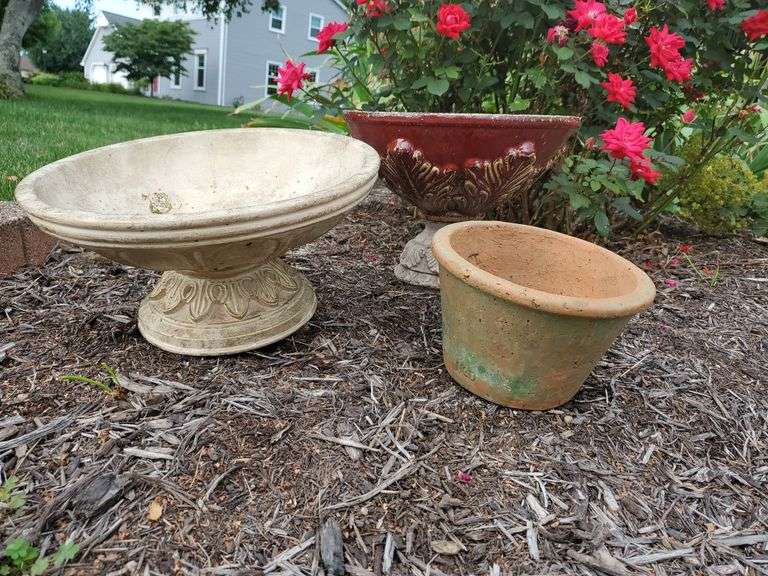 Three ceramic garden planters 6-12" round