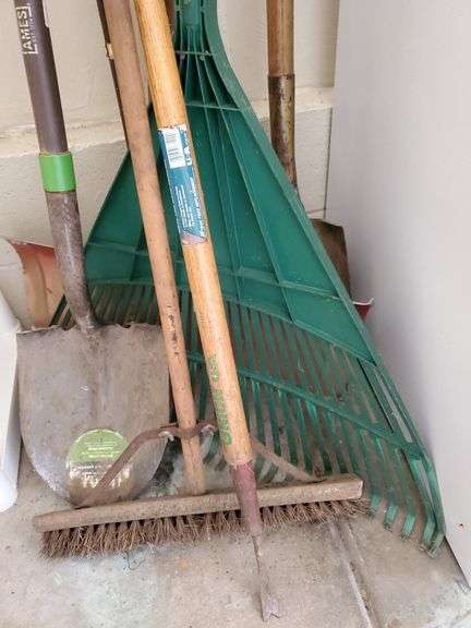 Dibble Rake (2) spade shovels, large leaf rake, weed dibble, snow shovel, shop ...