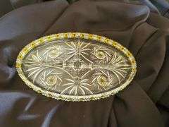 12" yellow to clear cut crystal divided dish