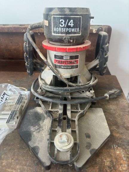 3/4 Horsepower Sears Craftsman Router with miscellaneous routing bits ...